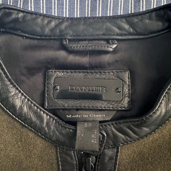 Moto Leather Jacket from Danier. Excellent Condition, size: S. - Picture 4 of 4